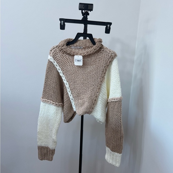 Altar'd State Two-Tone Knit Sweater - Picture 4 of 7